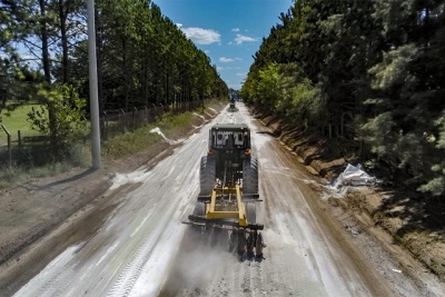 El gobierno avanza con las mejoras en más de 1.000 kilómetros de caminos rurales