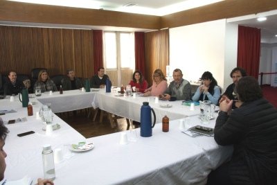 La mesa de trabajo del IPS se reunió por tercera vez con representantes del Frente de Unidad Docente Bonaerense