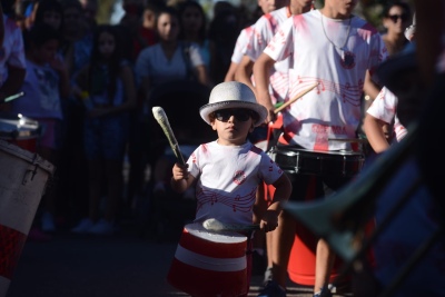 La Plata: La Municipalidad convoca a murgas y comparsas para desfilar en los festejos de carnaval
