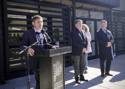 Merlo: Kicillof inauguró el nuevo edificio de la Escuela de Educación Especial N°502