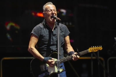 Bruce Springsteen cancela todos sus conciertos hasta fin de año por una úlcera