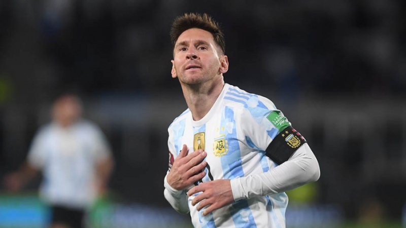 Cuenten con el 10: Lionel Messi ya llegó a la Argentina