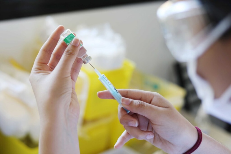 Determinan la eficacia de la vacunación con esquemas heterólogos contra el COVID-19