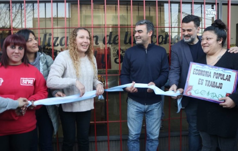Tres de Febrero: Inauguran un almacén "del productor al barrio"