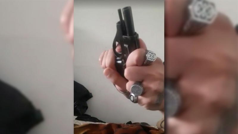 Encontraron en el teléfono de Sabag Montiel un video que lo muestra accionando la pistola