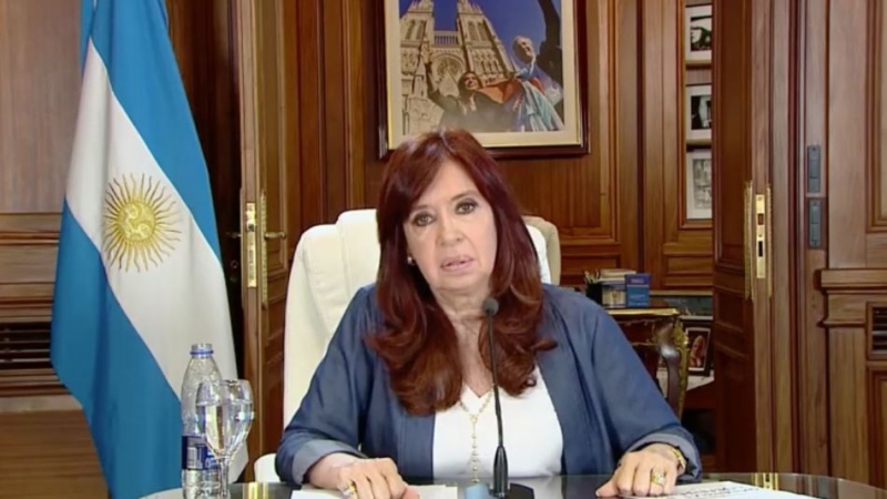 Cristina Kirchner: “En 2023 no voy a ser candidata a nada, que me metan presa”