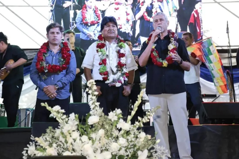 Avellaneda: Evo Morales, Axel Kicillof y Jorge Ferraresi celebraron los 14 años del Estado Plurinacional de Bolivia
