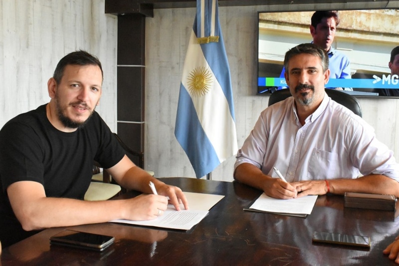 General Alvarado: La Comuna firmó un acuerdo con el Banco Provincia para la compra de maquinaria