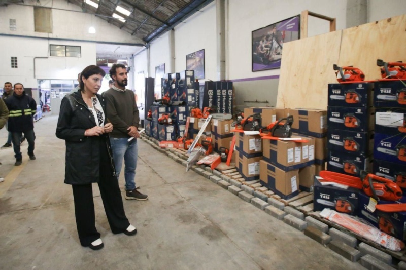 Quilmes: Se entregaron nuevas herramientas para las bases operativas del Municipio