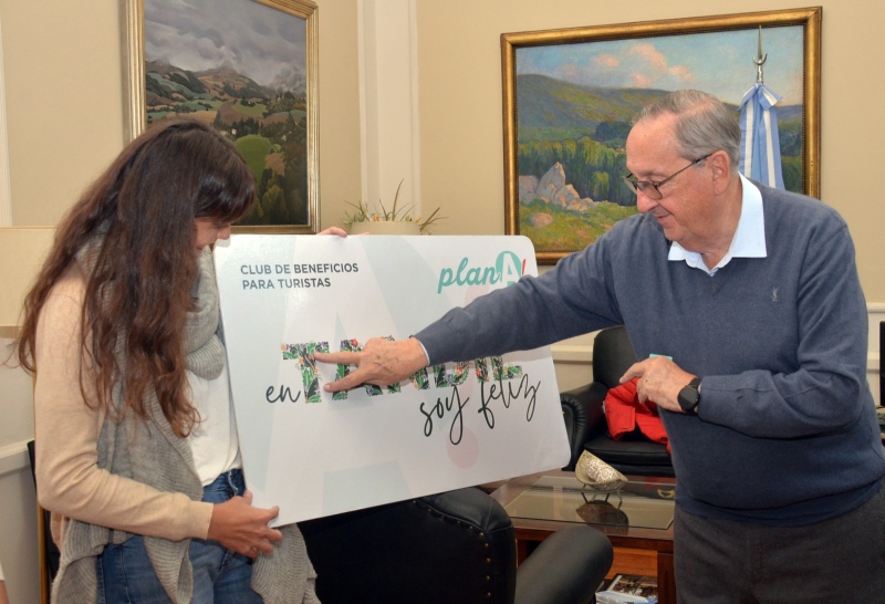 Tandil: Para potenciar las ventas y el consumo, el municipio lanza una tarjeta para turistas