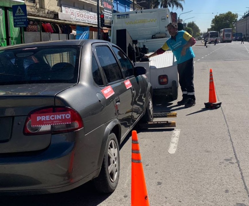 La Plata: Secuestran vehículos en un operativo de control contra el transporte ilegal