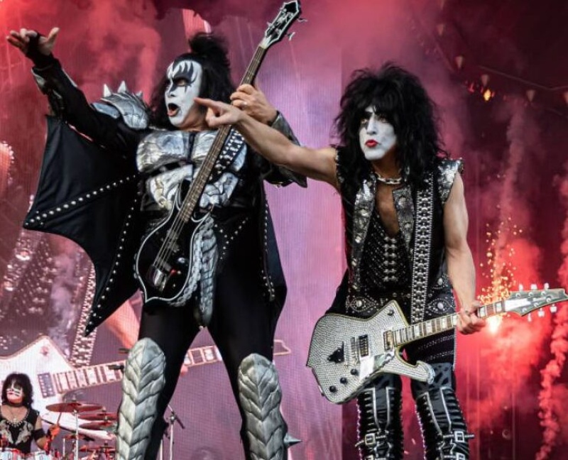 “Realmente bueno”: Paul Stanley elogió el guion del biopic de Kiss