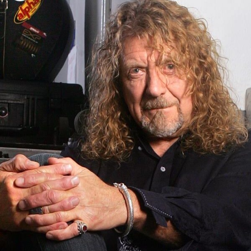 La gira de Robert Plant por el Reino Unido con Saving Grace se ha pospuesto