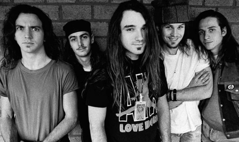 Pearl Jam compartió nuevas mezclas digitales de “Ten” y “No Code”