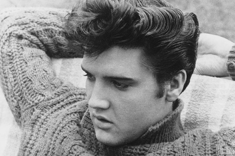 Venden el pelo de Elvis Presley por 75.500 dólares