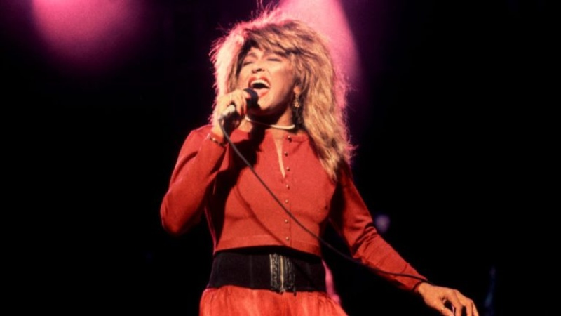 Tina Turner vendió sus derechos musicales a BMG