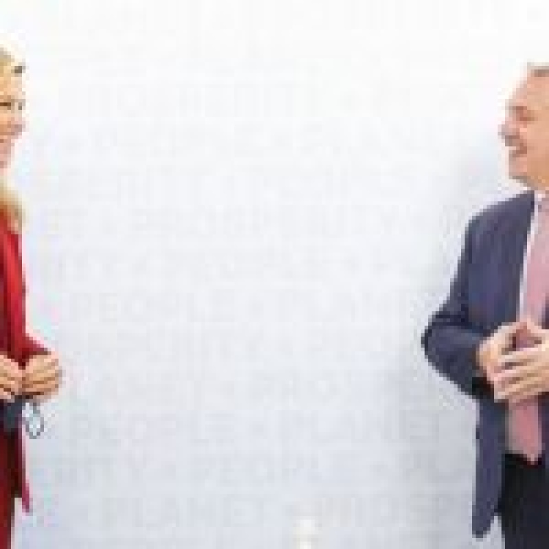 Gira europea: Alberto Fernández se reunió con la reina Máxima y el primer ministro de Canadá