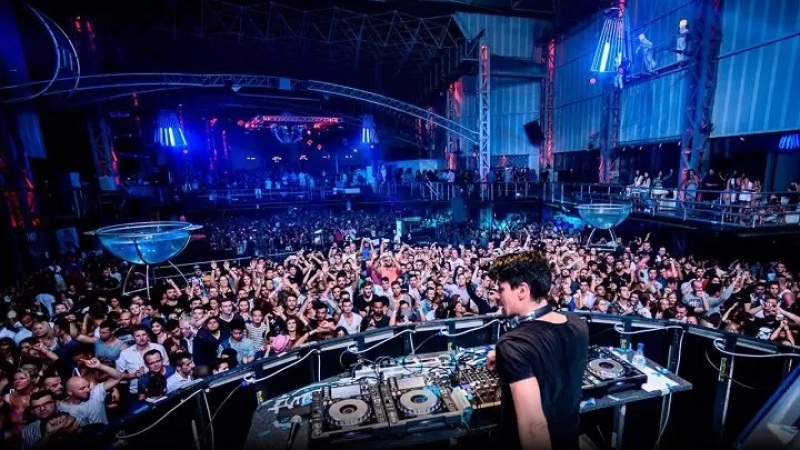 Ibiza confirma que las discotecas podrán abrir en abril