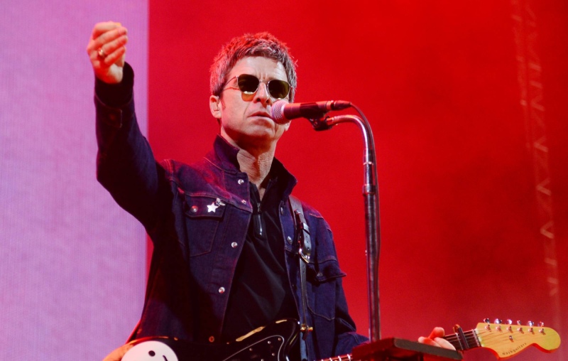 Noel Gallagher's High Flying Birds estrena remix de "Pretty Boy" hecho por Robert Smith