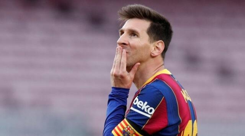¿La estrenará Messi? Se filtraron imágenes de la nueva camiseta del Barcelona