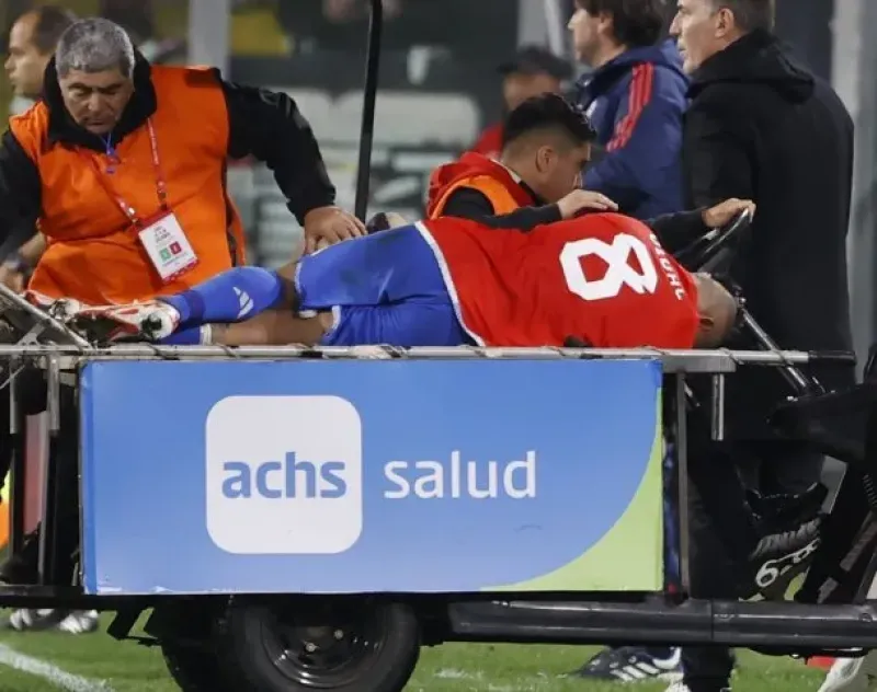 La alarmante lesión de Arturo Vidal: salió en ambulancia y deberá ser operado